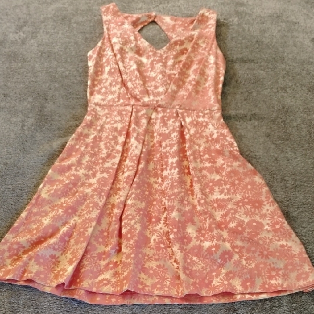 Closet London Floral Jacquard Dress Cut Out Back